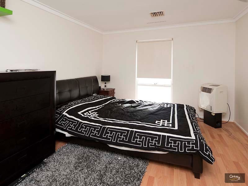 20 Oxley Avenue, Padbury WA 6025