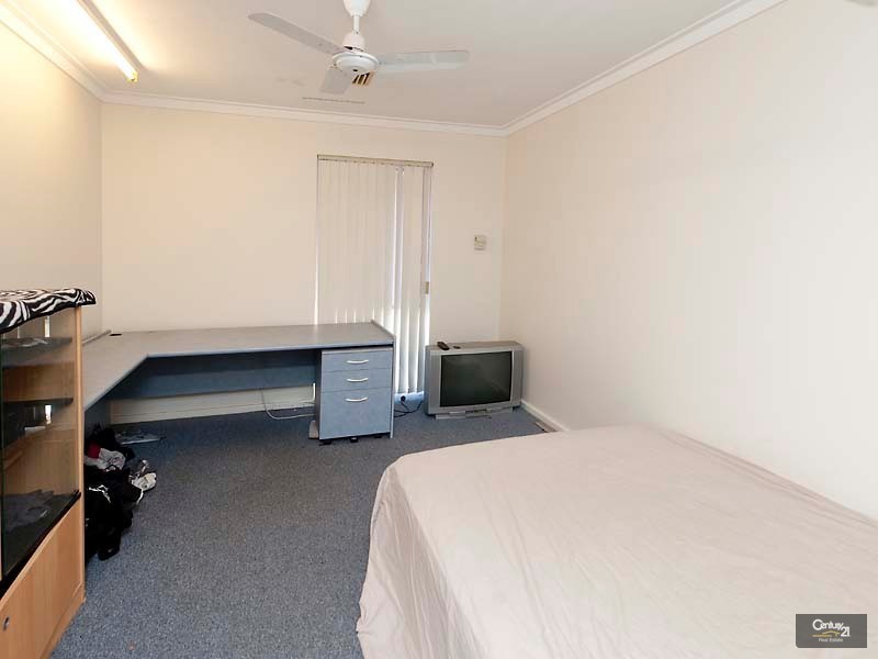 20 Oxley Avenue, Padbury WA 6025