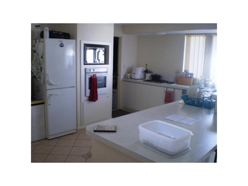 11 Westend Parade, Canning Vale WA 6155