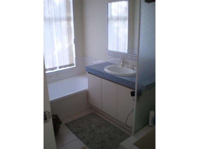 11 Westend Parade, Canning Vale WA 6155