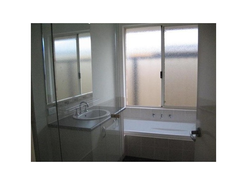 13 Columbus Loop, Success WA 6164