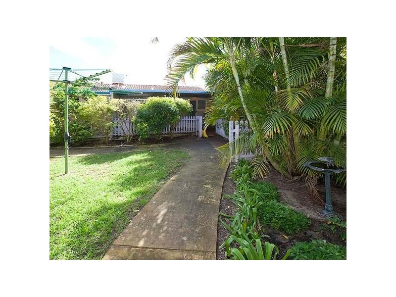 13 Birchington Street, Beckenham WA 6107