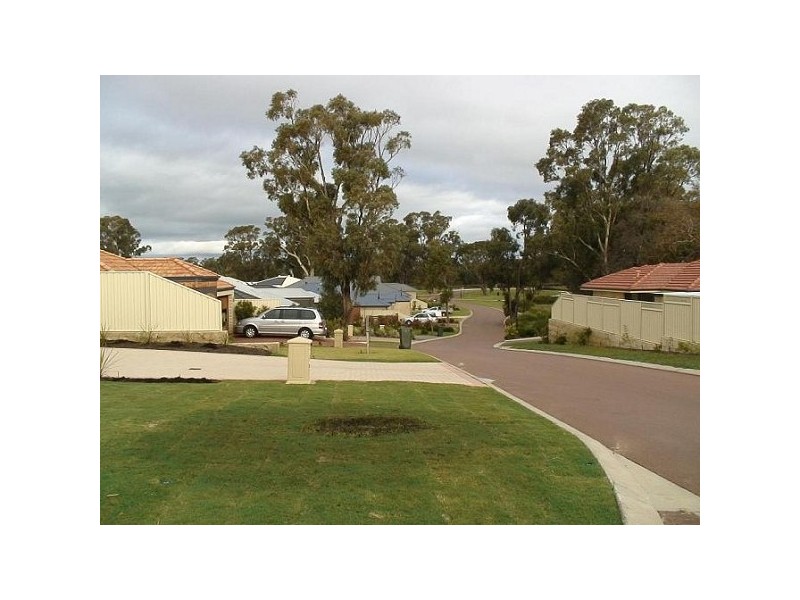 11 Ballard Meander, Lakelands WA 6210