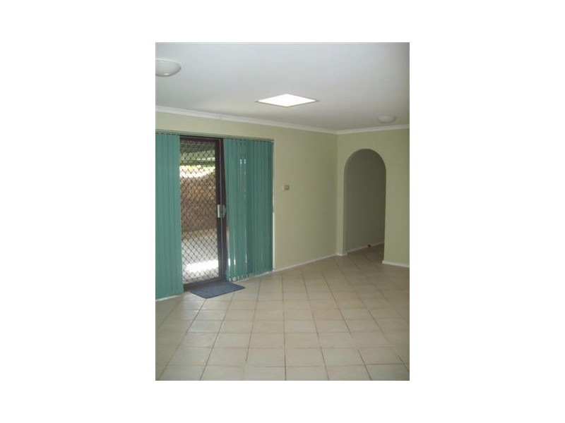 75 Ellison Drive, Langford WA 6147