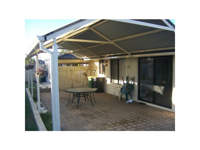 44 Sugarwood Drive, Thornlie WA 6108