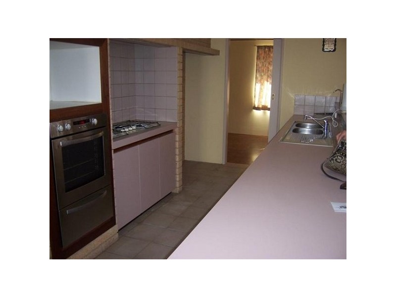 6 Wineberry Loop, South Lake WA 6164