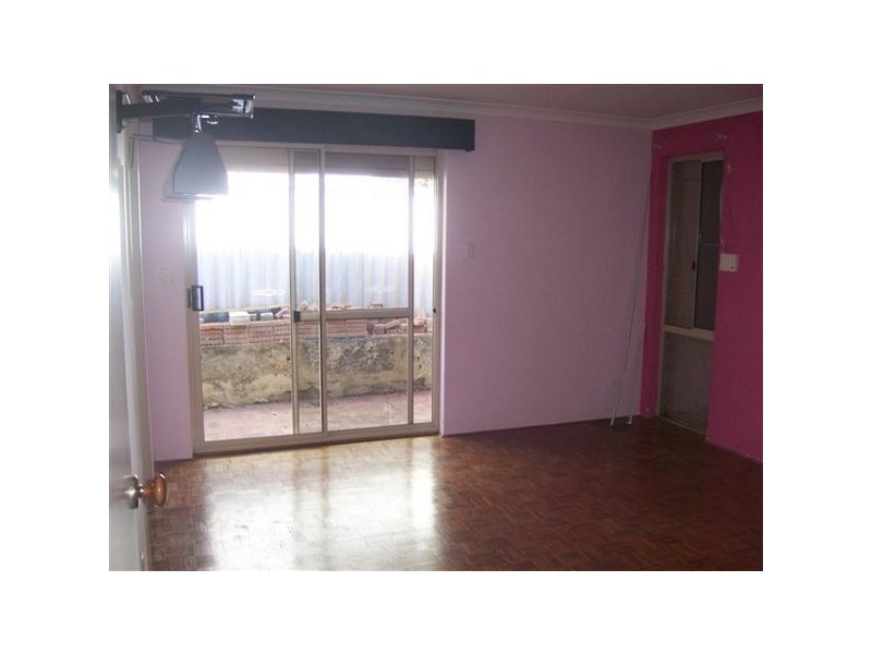 6 Wineberry Loop, South Lake WA 6164