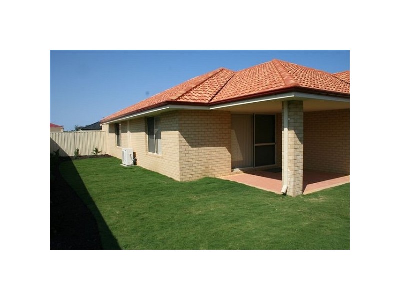 15 Edgecumbe Terrace, Baldivis WA 6171
