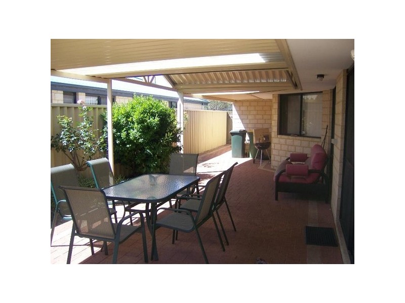 69 Lansdowne Entrance, Canning Vale WA 6155