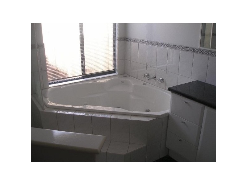 21 Ezekiel Ave,, Canning Vale WA 6155