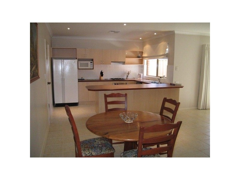 20A Taree Street,, St James WA 6102