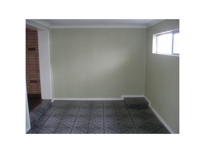 276 Hardey Street, Cloverdale WA 6105