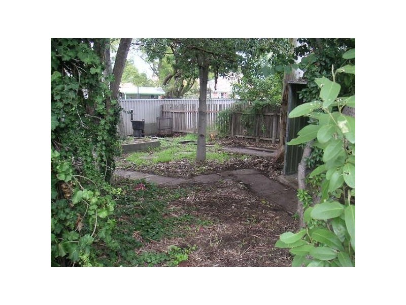 276 Hardey Street, Cloverdale WA 6105