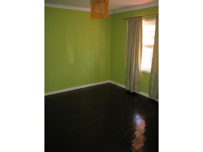 39 Pearl Road, Cloverdale WA 6105