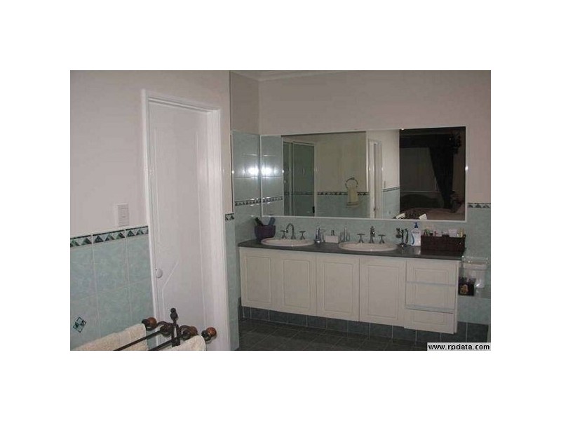 28 Goodwood Way, Canning Vale WA 6155