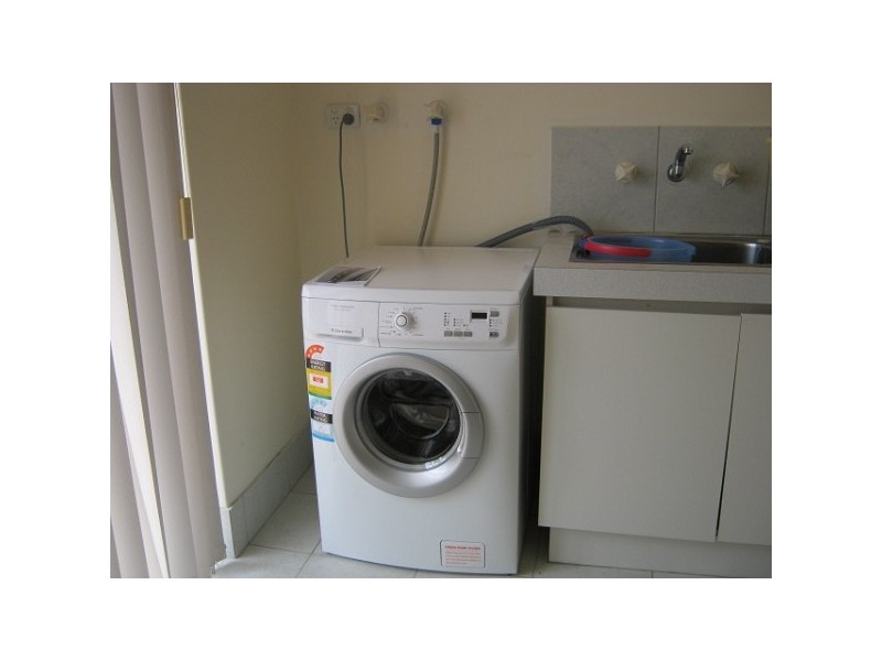 17b Sullivan Way, Kardinya WA 6163