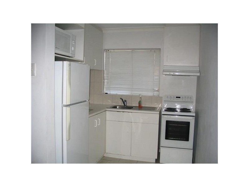 9/222 Labouchere Rd, Como WA 6152