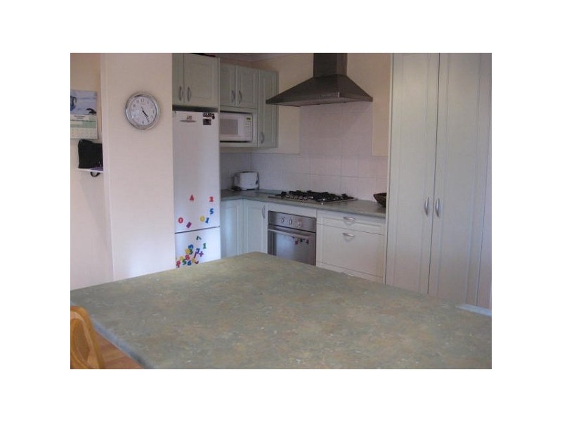 17 Crusader Drive, Thornlie WA 6108