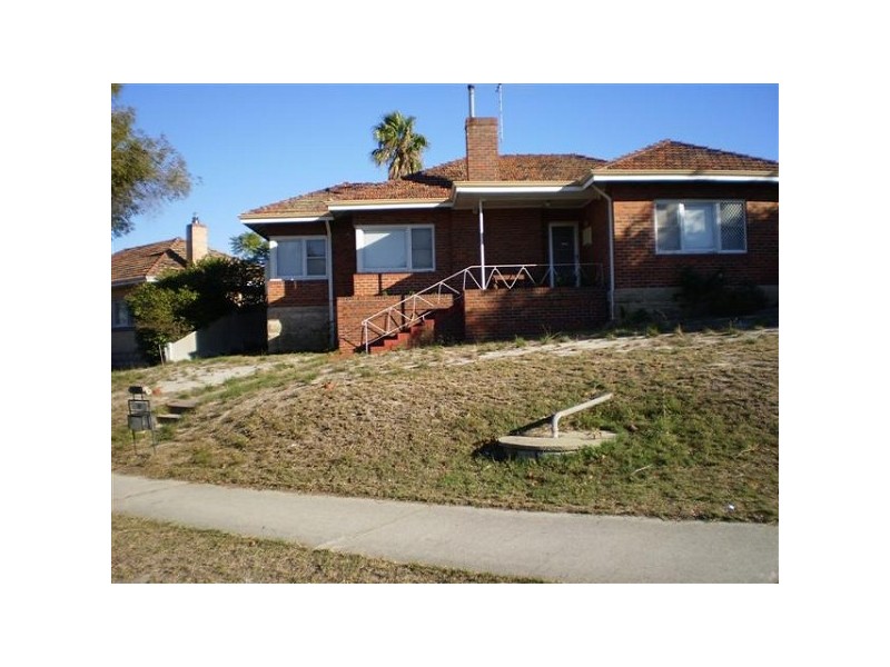 51 Hill View Tce, St James WA 6102