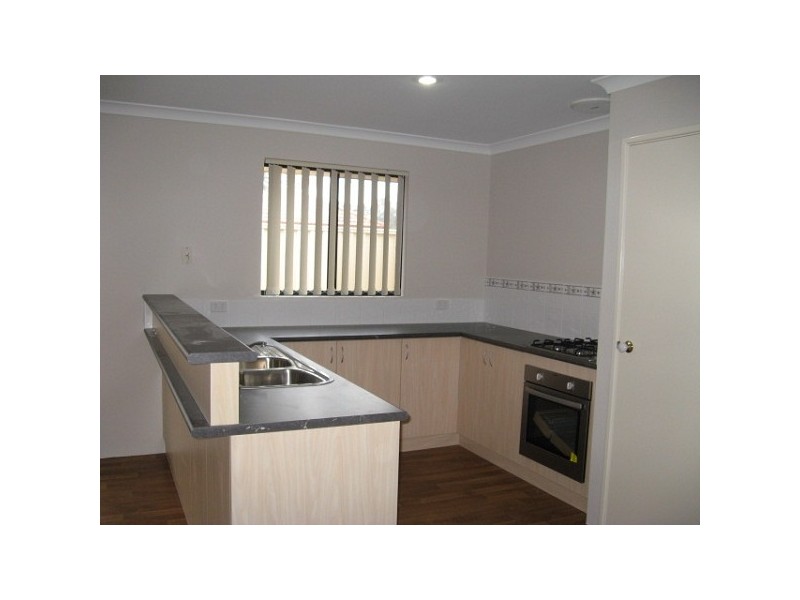 6 Wonich Fairway, Greenfields WA 6210