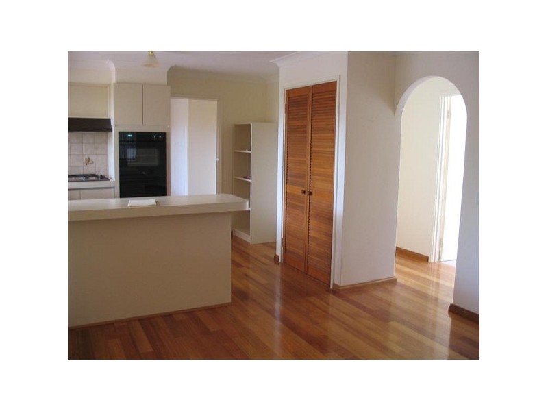 4 Village Walk, Ocean Reef WA 6027