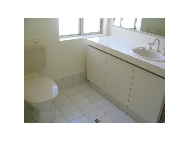 4 Village Walk, Ocean Reef WA 6027