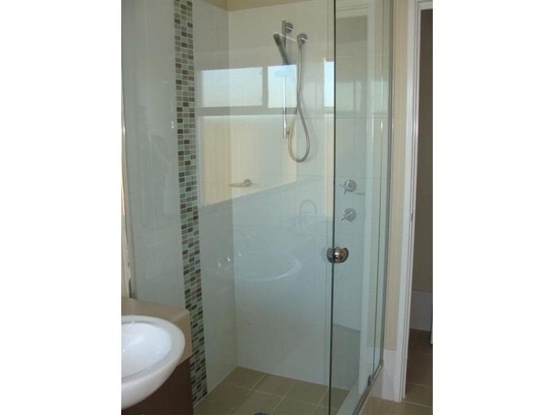 1/22 Bickley Rd, Cannington WA 6107