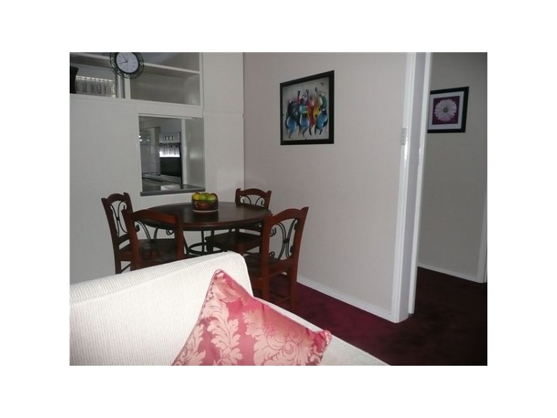 94/8 Hampton Street, Burswood WA 6100