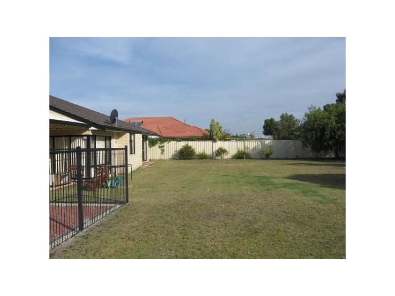 131 Southacre Drive, Canning Vale WA 6155