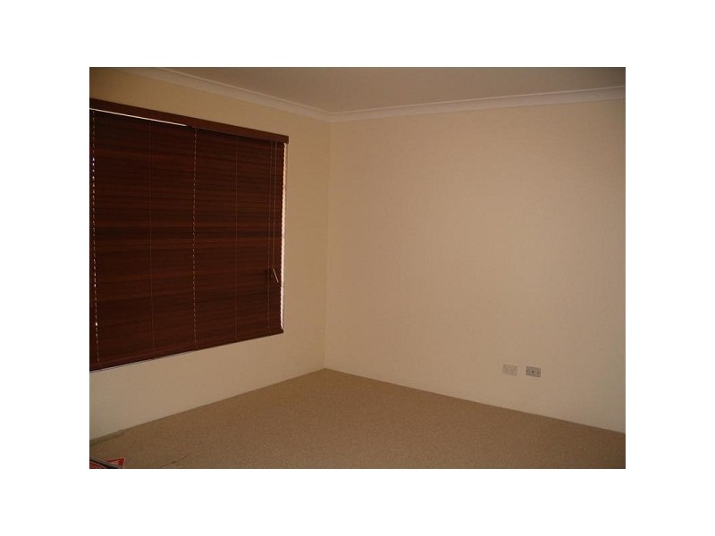 72 Dumbarton Road, Canning Vale WA 6155