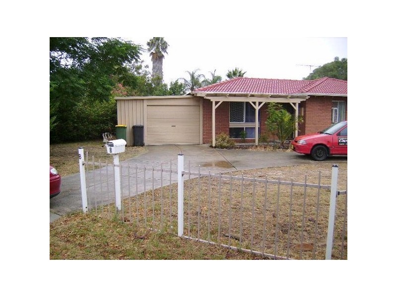 8 Banksia Road, Westfield WA 6111