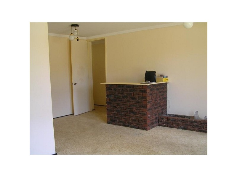12 Galaxy Street, Beckenham WA 6107