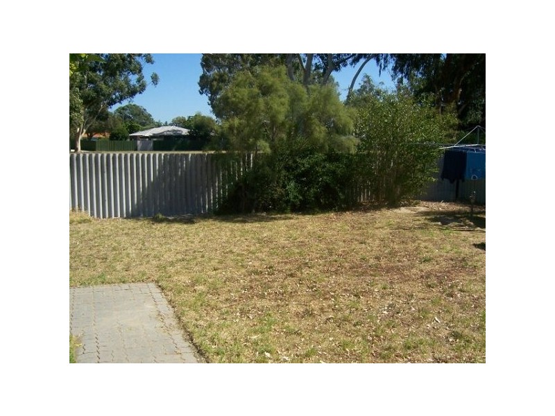 45 Gaskin Rd, Kenwick WA 6107