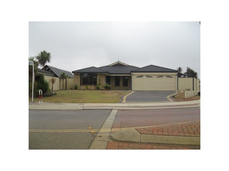 8 Centennial Avenue, Bertram WA 6167