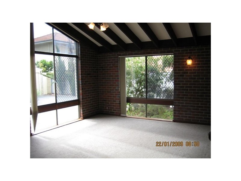 2/64 Robert Street, Como WA 6152