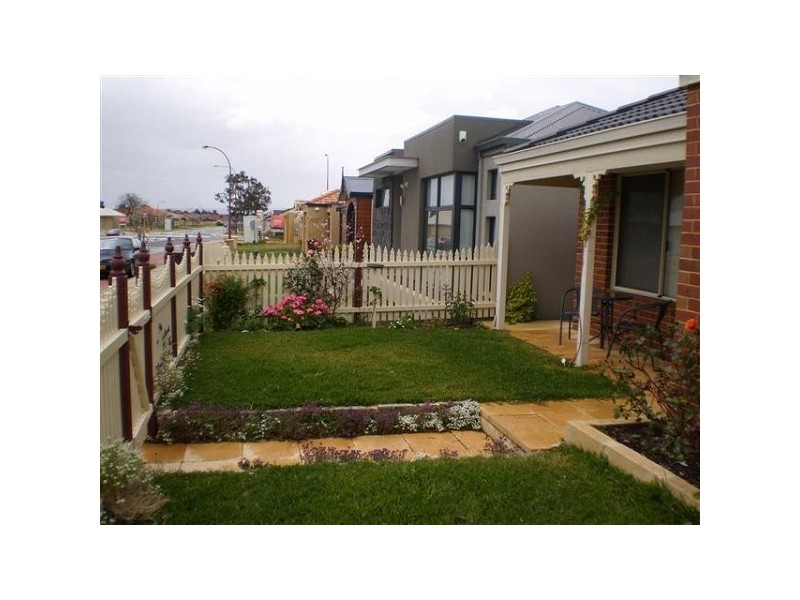 40 Fraser Road North, Canning Vale WA 6155