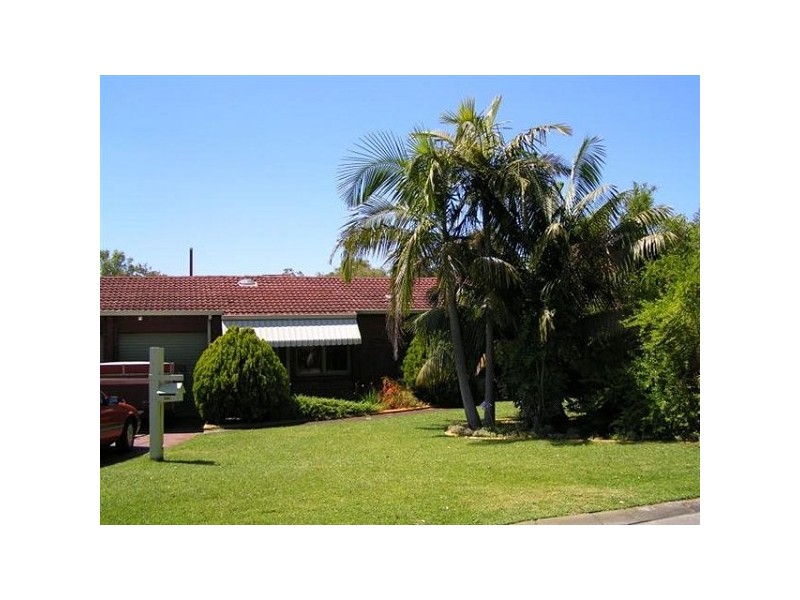 22 Princeton Court, Thornlie WA 6108