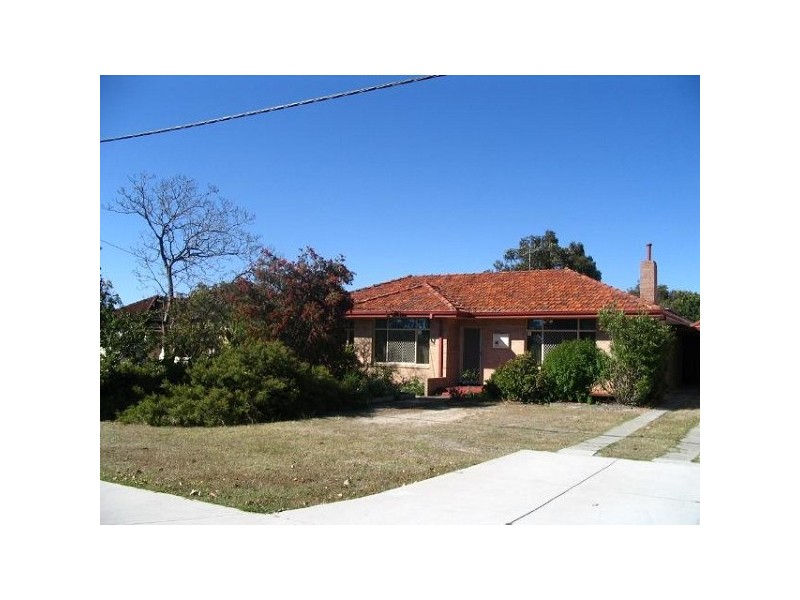 12 Warwick Street, St James WA 6102