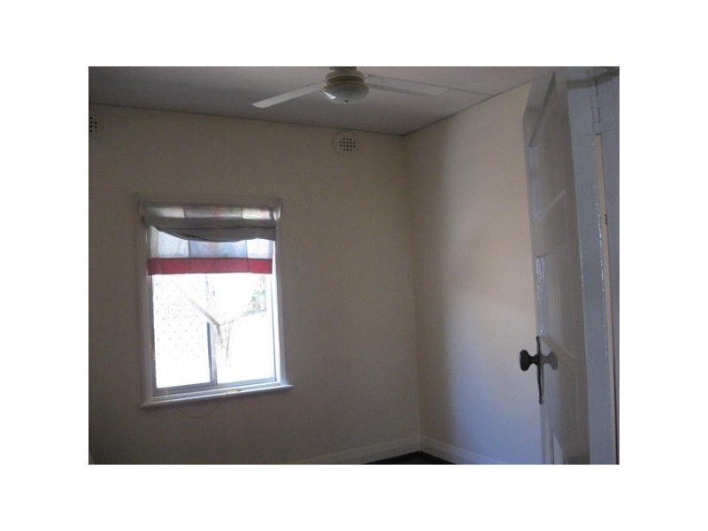 301 Shepperton Rd, East Victoria Park WA 6101