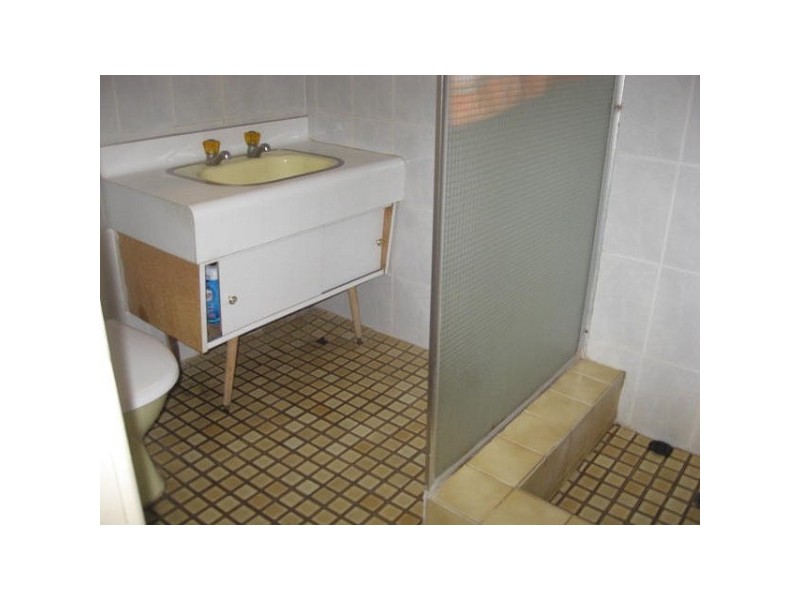 301 Shepperton Rd, East Victoria Park WA 6101