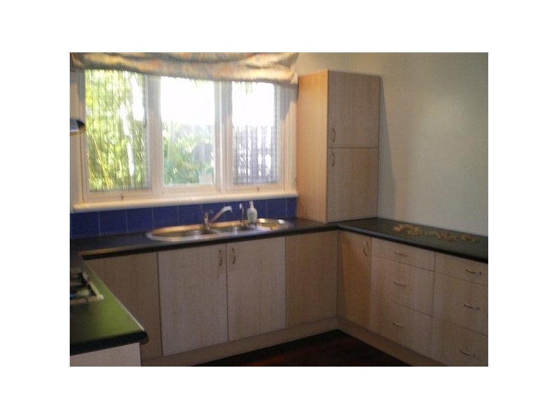 21 Victoria Street, St James WA 6102