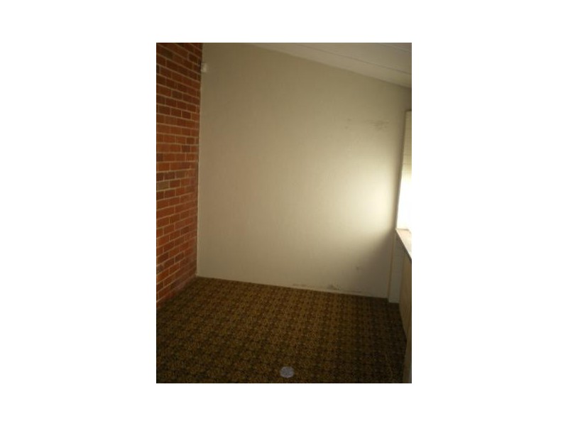 21 Victoria Street, St James WA 6102