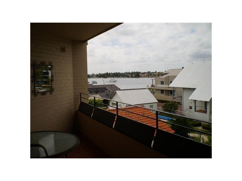 15/6 Kintail Road, Applecross WA 6153