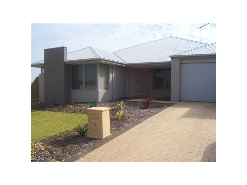 7 Skerries Way, Ridgewood WA 6030