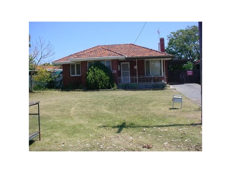 29 Towie Street, Cloverdale WA 6105
