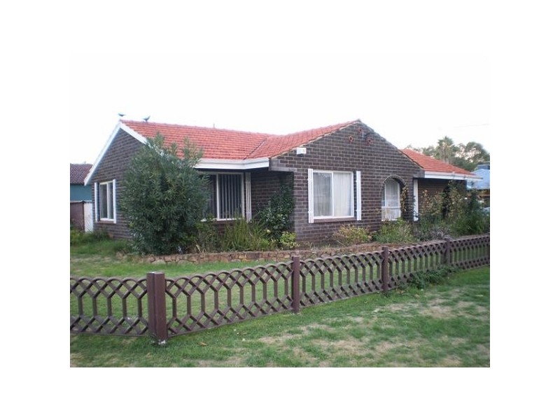 10 Spelhurst Terrace, Thornlie WA 6108