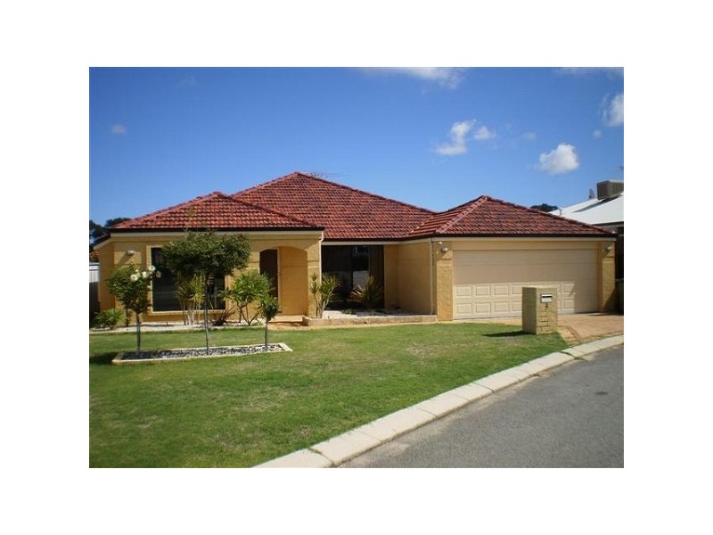 3 Allia Place, Hocking WA 6065