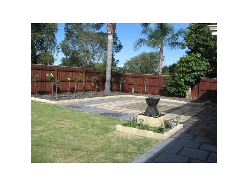 9 Rede St, Gosnells WA 6110