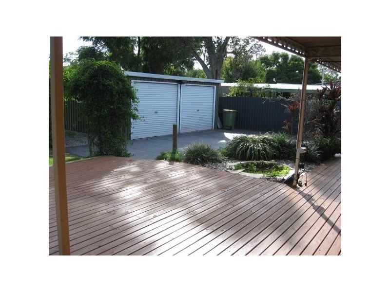 9 Rede St, Gosnells WA 6110
