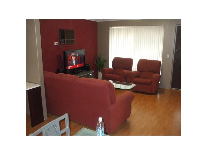 4/97 Stafford Rd, Kenwick WA 6107